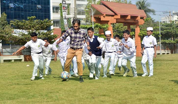 উন্মুক্ত হলো চট্টগ্রামের ঐতিহাসিক লালদীঘির ময়দান