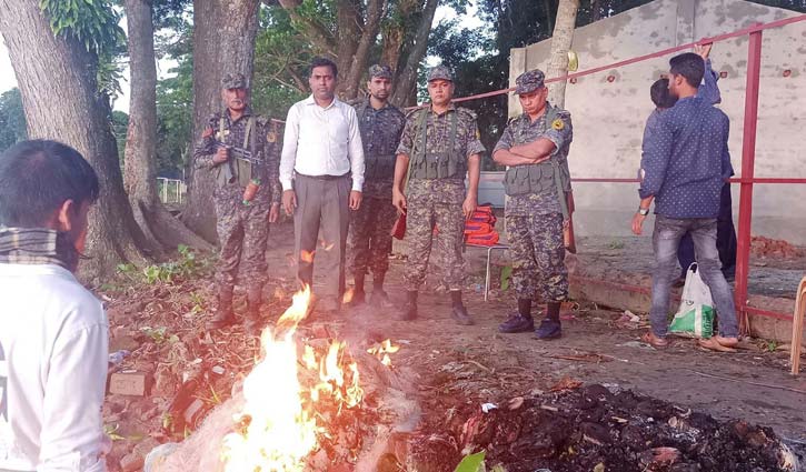 ঝালকাঠিতে অবৈধ কারেন্ট জাল ও ইলিশ জব্দ