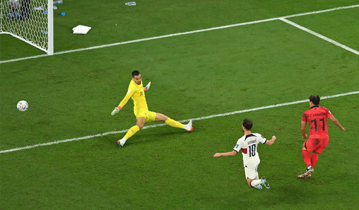 পর্তুগালকে হারিয়ে নকআউট পর্বে দক্ষিণ কোরিয়া