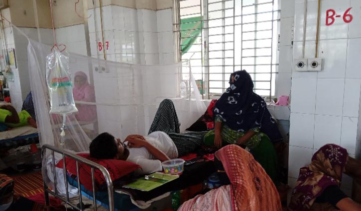 মমেক হাসপাতালে ১২ ডেঙ্গু রোগী 