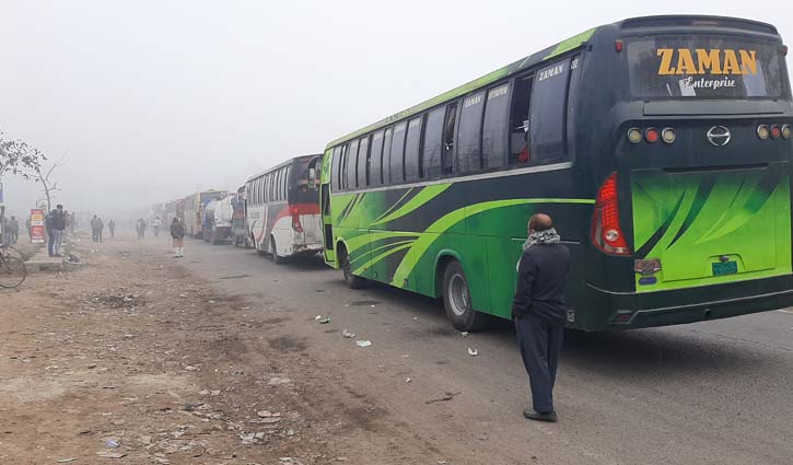দৌলতদিয়া-পাটুরিয়া রুটে ১০ ঘণ্টা পর ফেরি চলাচল শুরু