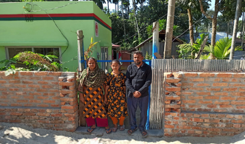 চলাচলের পথ নেই, অবরুদ্ধ মুক্তিযোদ্ধার পরিবার