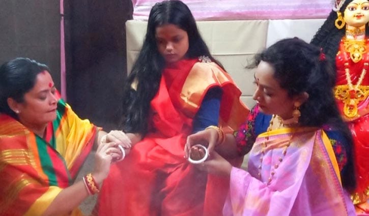 শেরপুরে মহাঅষ্টমী ও কুমারী পূজা অনুষ্ঠিত শেরপুরে মহাঅষ্টমী ও কুমারী পূজা অনুষ্ঠিত
