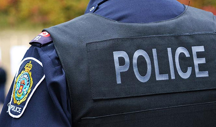 চার পুলিশ কর্মকর্তাকে শাস্তি, বেতন বৃদ্ধি স্থগিত 