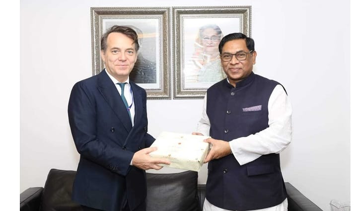 বাংলাদেশে এলএনজি সরবরাহ করতে চায় ইতালি বাংলাদেশে এলএনজি সরবরাহ করতে চায় ইতালি
