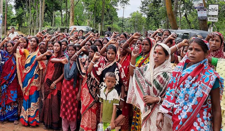 ১২০ টাকার করুণ জীবন চা শ্রমিকদের