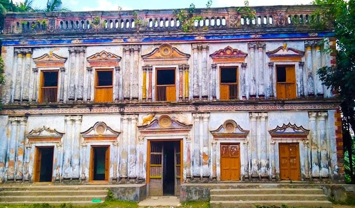 ইতিহাস-ঐতিহ্যের সাক্ষী কুমিল্লার ৩ জমিদার বাড়ি