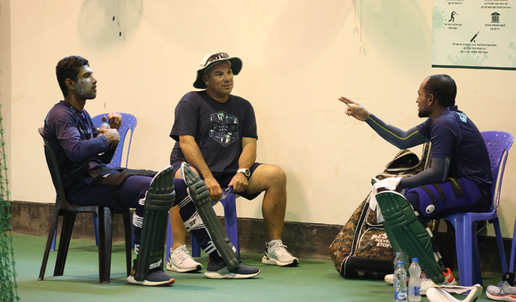 অনুশীলনেই ‘ভবিষ্যৎ’ দেখে ফেললেন ডমিঙ্গো?