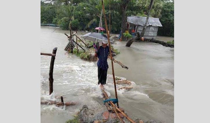 বাগেরহাটে জোয়ার-বৃষ্টির পানিতে ৮ হাজার মৎস্যঘের ক্ষতিগ্রস্ত