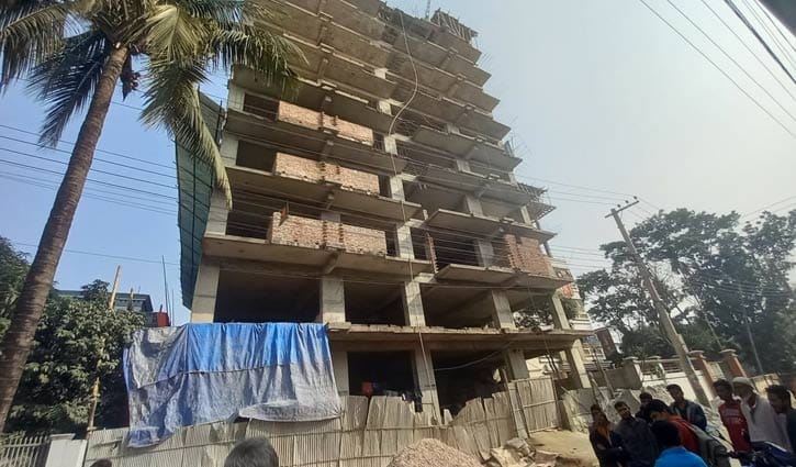 নির্মাণাধীন ভবনে প্রহরীর লাশ, পরিবারের দাবি হত্যা