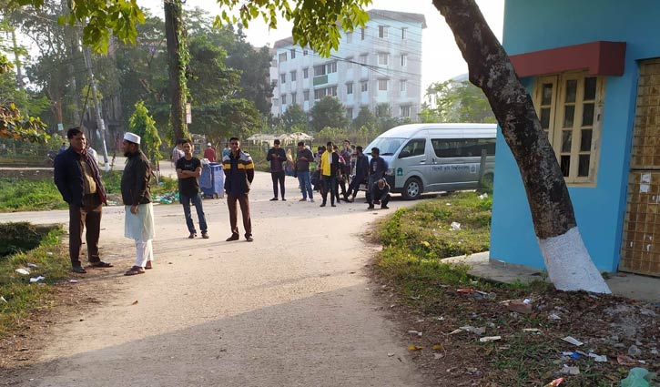 ছাত্রলীগের সংঘর্ষে রণক্ষেত্র সিলেট কৃষি বিশ্ববিদ্যালয়