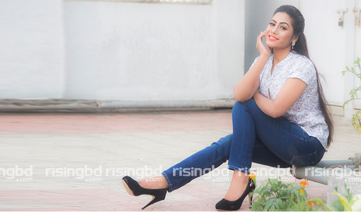 রোহিঙ্গা ক্যাম্পের বর্ণনা দিলেন নায়িকা আরশি