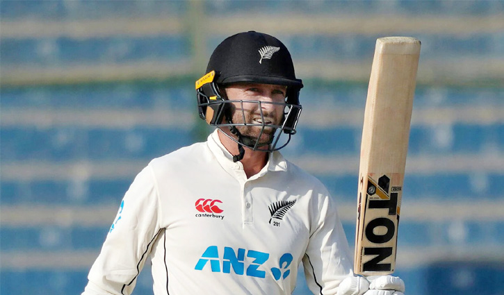 নিউ জিল্যান্ডের সবাইকে ছাড়িয়ে গেলেন কনওয়ে