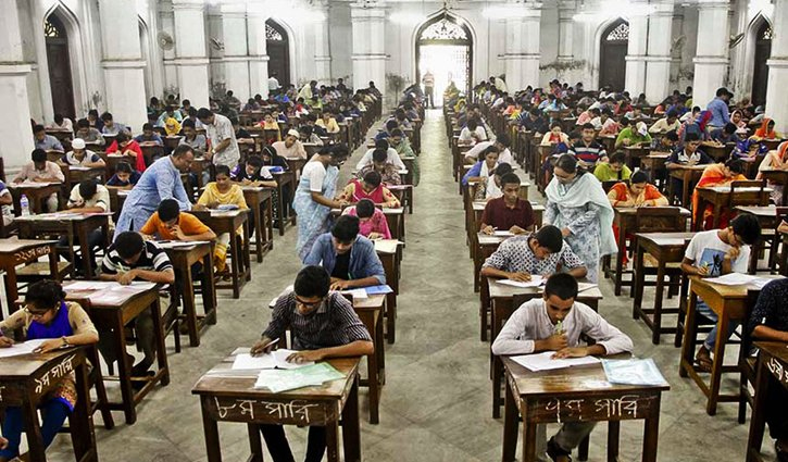 Age limit of bank job seekers extended