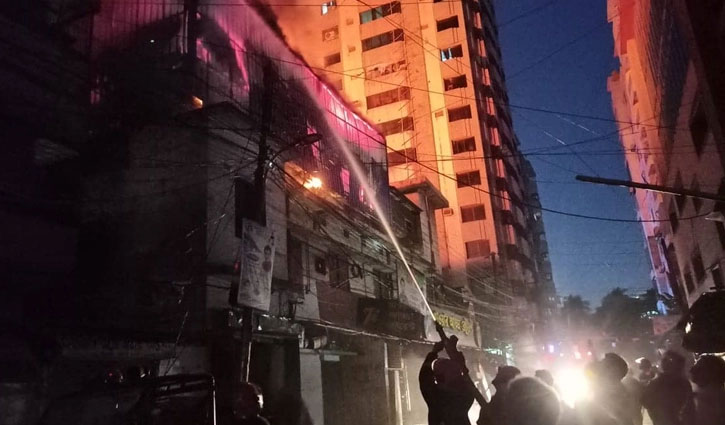 Fire breaks out at Bijoynagar restaurant