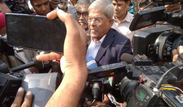 Police prevents Fakhrul from going to BNP office