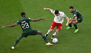 Lewandowski scores first World Cup goal in Poland win over Saudi Arabia
