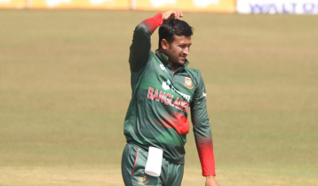 Shakib displaced from T20 top spot
