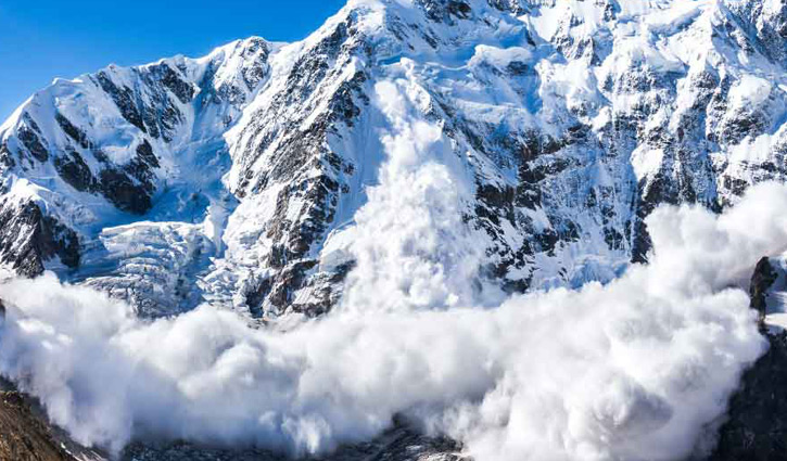 10 mountaineers killed in Uttarakhand avalanche