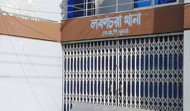 খুলনায় ইয়াবাসহ পুলিশ সদস্য গ্রেপ্তার