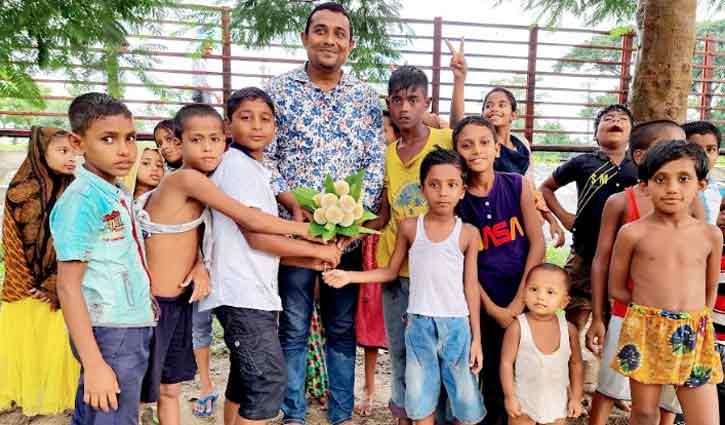 ব্যাংকার রাসেলের পথকলি স্কুলে শিক্ষার্থীর সংখ্যা ৬২