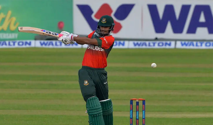 ওপেনিংয়ে এনামুলের সঙ্গী নাঈম, দেওয়া হয়েছে বার্তা