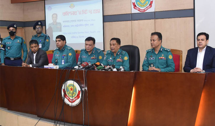 পুলিশের ওপর হামলাকারীদের চিহ্নিত করে ব্যবস্থা: ডিএমপি কমিশনার