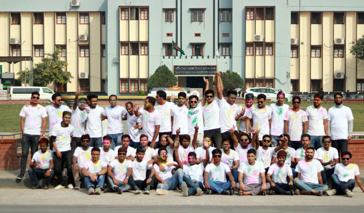 সব ছেড়ে যাব প্রিয়, সমুখের পথ দিয়ে