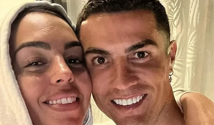 জর্জিনার জন‌্য ফাইনালে আর্জেন্টিনার সমর্থক রোনালদো!