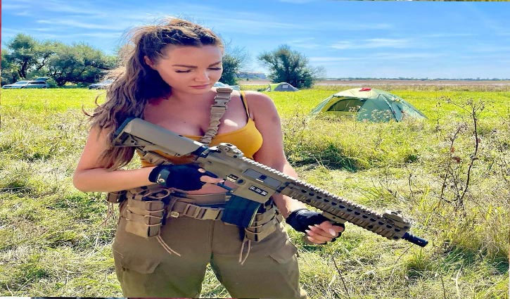 Ukrainian beauty queen joins war against Russia