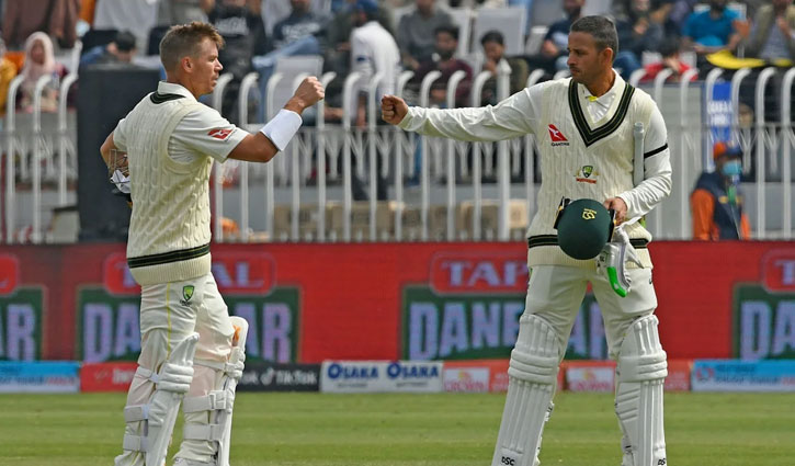 খাজা-ওয়ার্নারের জুটিতে অস্ট্রেলিয়ার জবাব