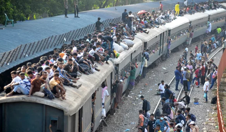 ঈদে ঢাকা ছেড়েছে ৯০ লাখের বেশি, এখন পর্যন্ত অর্ধেকও ফেরেনি