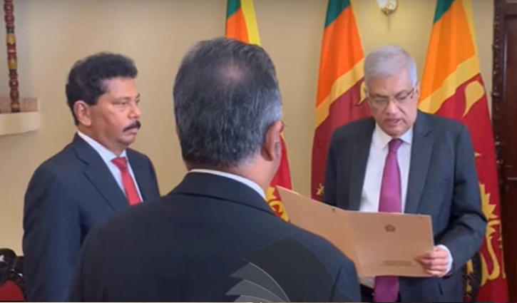 শ্রীলঙ্কার অন্তর্বর্তীকালীন প্রেসিডেন্ট হিসেবে শপথ নিলেন রনিল বিক্রমাসিংহে