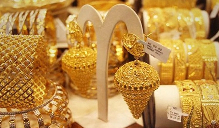 Gold prices drop in local market