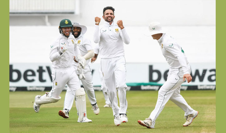 ৫৫ মিনিটেই সর্বনিম্ন রানের লজ্জায় ডুবলো বাংলাদেশ