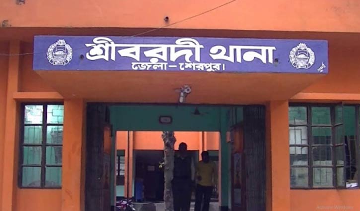 শেরপুরে বিদ্যুৎস্পৃষ্টে কলেজছাত্রের মৃত্যু শেরপুরে বিদ্যুৎস্পৃষ্টে কলেজছাত্রের মৃত্যু