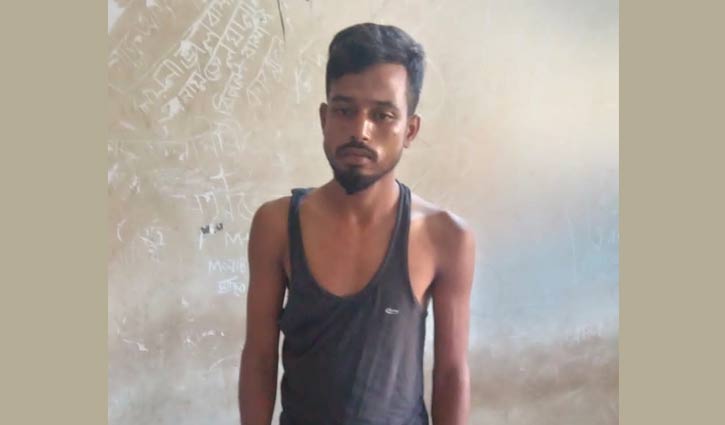 নোয়াখালীতে চোর সন্দেহে রোহিঙ্গা যুবক আটক নোয়াখালীতে চোর সন্দেহে রোহিঙ্গা যুবক আটক