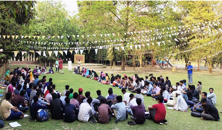 ‘ফিল্ড ওয়ার্কে শেখার অনুভূতি ছিল অন্যরকম’ 