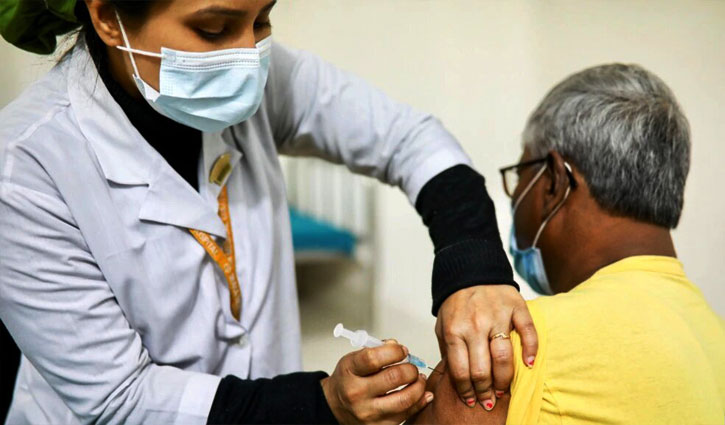 বুস্টার ডোজ পে‌য়ে‌ছেন এক কো‌টিরও বে‌শি মানুষ 