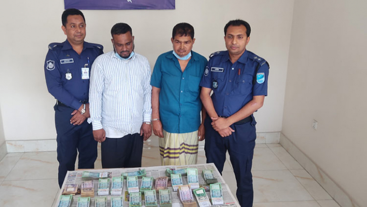 ফরিদপুরে চুরি হওয়া ১৩ লাখ টাকা উদ্ধার, গ্রেপ্তার ২ ফরিদপুরে চুরি হওয়া ১৩ লাখ টাকা উদ্ধার, গ্রেপ্তার ২