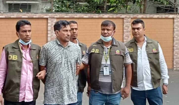 রাজধানীতে জোড়া খুন, শুটার গ্রেপ্তার 