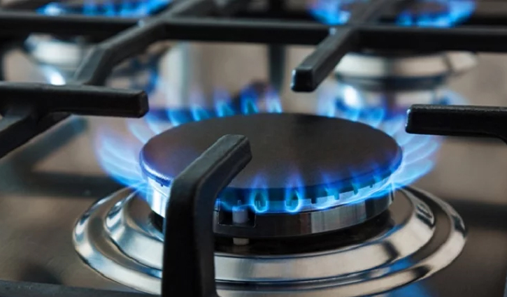 গ্যাসের এক চুলা ৯৯০, দুই চুলা ১০৮০ টাকা