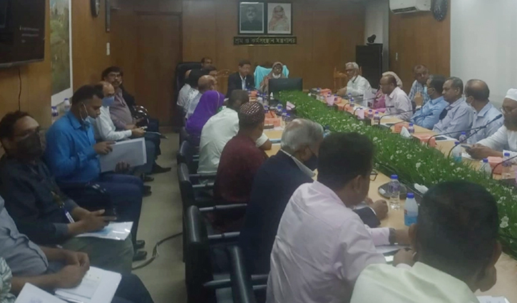 সোমবার থেকে রাত ৮টার পর দোকানপাট বন্ধ