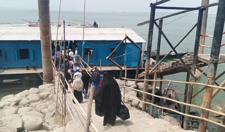 বর্ষায় ভোগান্তি বাড়বে দৌলতদিয়া লঞ্চঘাটে