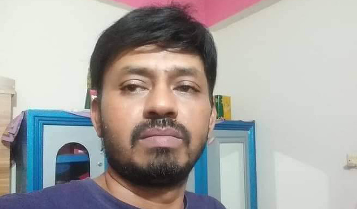 শিক্ষার্থীর স্ট্যাম্পের আঘাতে শিক্ষকের মৃত্যু শিক্ষার্থীর স্ট্যাম্পের আঘাতে শিক্ষকের মৃত্যু