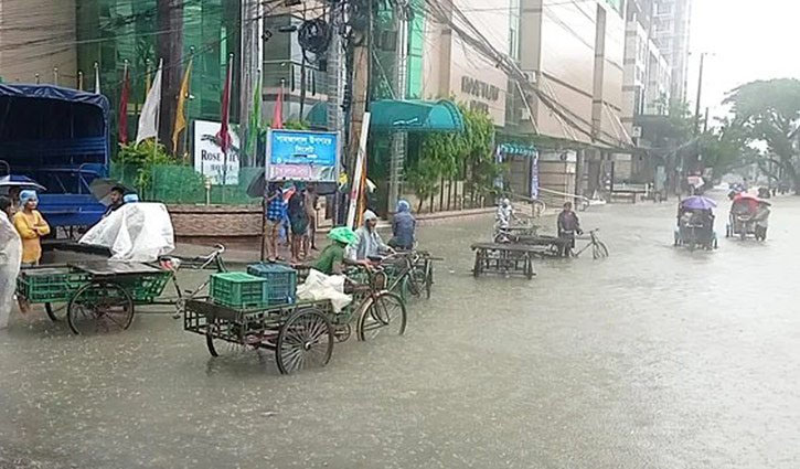 Floodwater enters Osmani Medical, power supply cut off