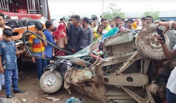 Road crashes claim three lives in Gazipur in 10 minutes apart Road crashes claim three lives in Gazipur in 10 minutes apart