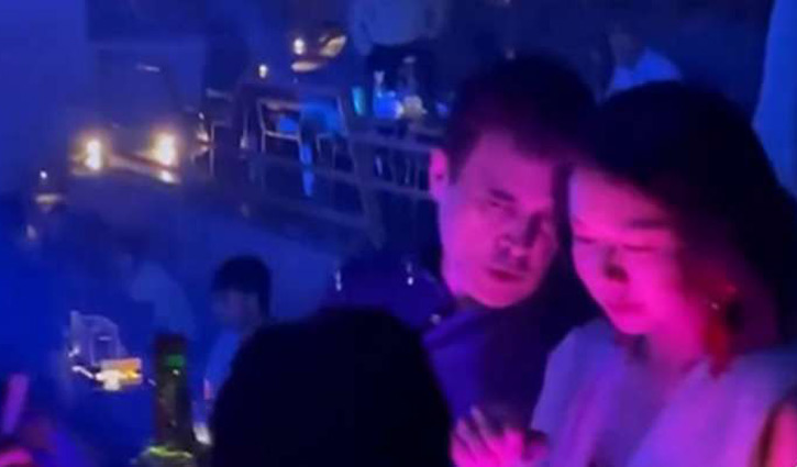 Rahul Gandhi seen at nightclub