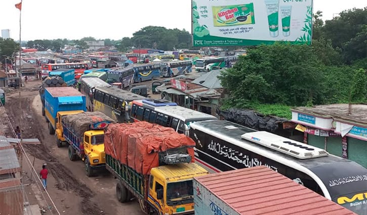 দৌলতদিয়া ফেরিঘাটে সাড়ে ৫ কিলোমিটার যানজট