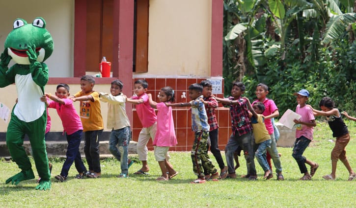 প্রকৃতি ও ব্যাঙ বাঁচাতে অভিনব উদ্যোগ 